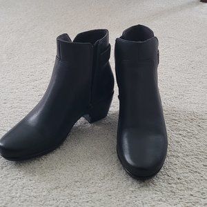 Clarks Leather boots - NEW